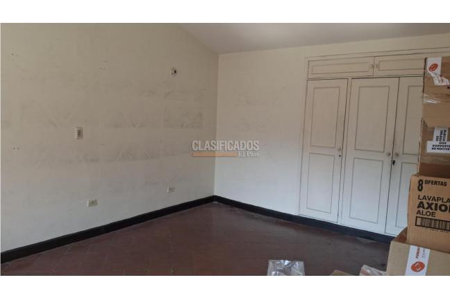 Casas, Venta, Versalles - $1.100.000.000