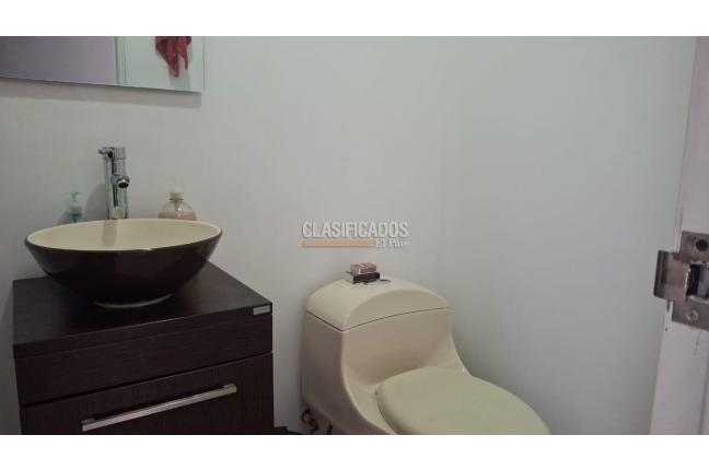 Oficinas y Consultorios, Venta en El Piloto