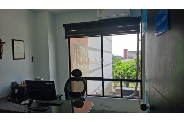 Oficinas y Consultorios, Venta, El Piloto - $130.000.000