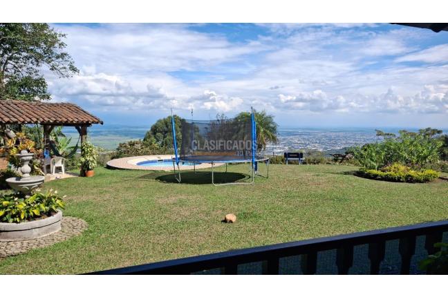 Casas, Venta en Yumbo