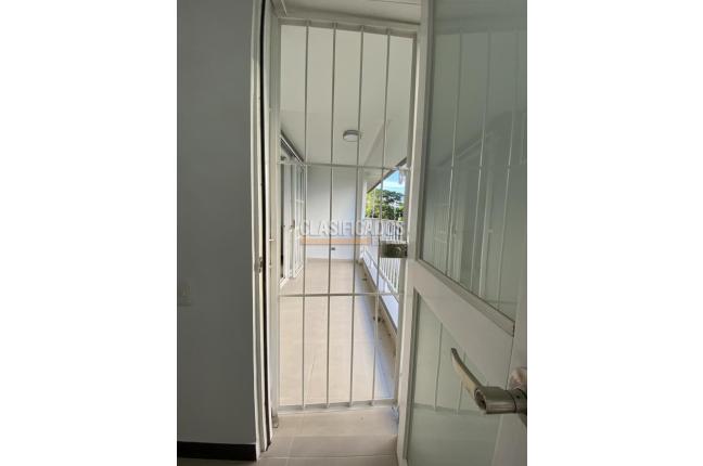 Apartamentos, Alquiler, Ciudad Pacifica - $2.800.000