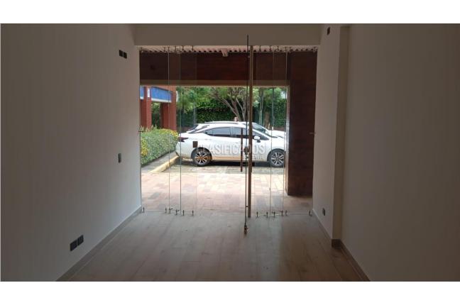 Locales y Bodegas, Alquiler, La Fontana - $1.300.000