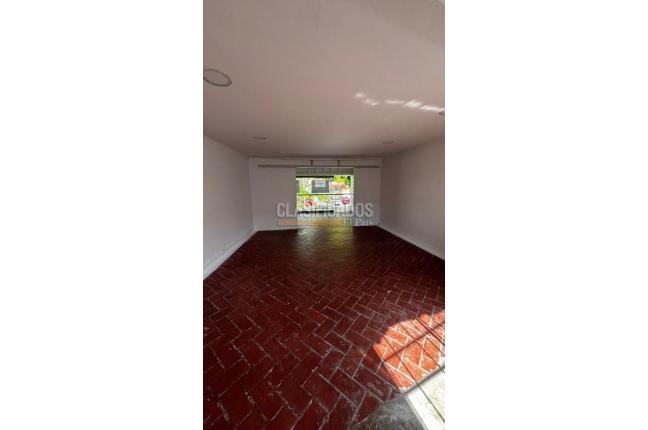 Locales y Bodegas, Alquiler, Barranquilla - $2.400.000