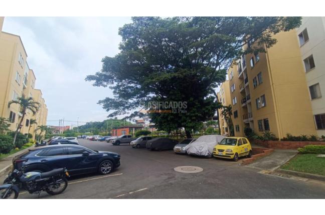 Apartamentos, Venta en Ciudad 2.000