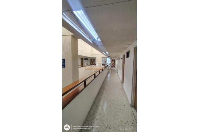 Oficinas y Consultorios, Alquiler, Versalles - $2.700.000