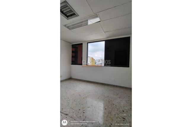Oficinas y Consultorios, Alquiler, Versalles - $2.700.000