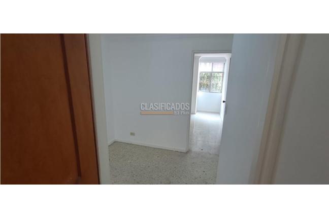 Apartamentos, Alquiler, Colseguros - $1.800.000