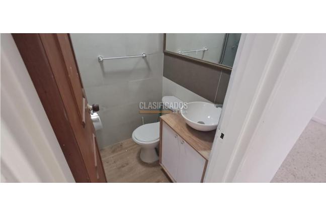 Apartamentos, Alquiler, Colseguros - $1.800.000