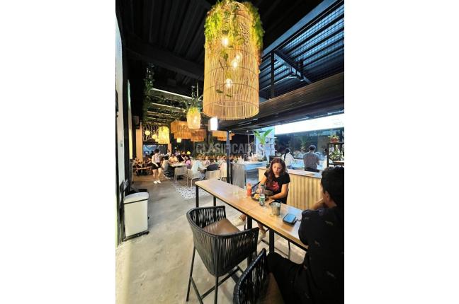 Locales y Bodegas, Alquiler, Granada - $4.500.000