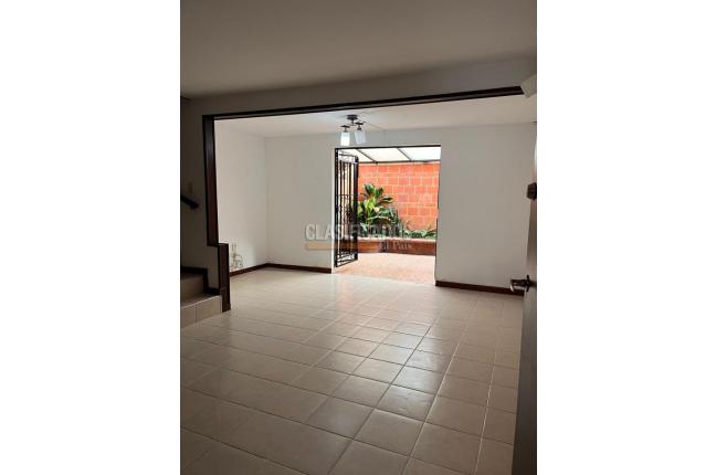 Casas, Venta, Valle del Lili - $380.000.000