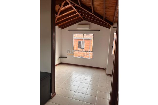 Casas, Venta, Valle del Lili - $380.000.000