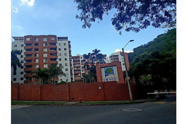Apartamentos, Venta, Aguacatal - $1.350.000.000
