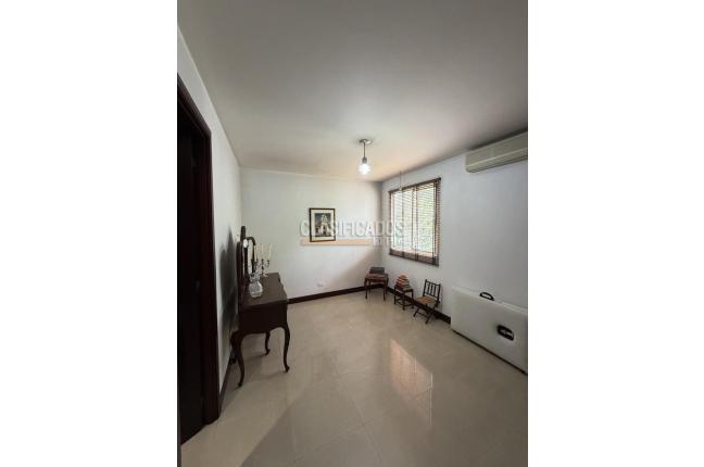 Apartamentos, Venta, Aguacatal - $1.350.000.000