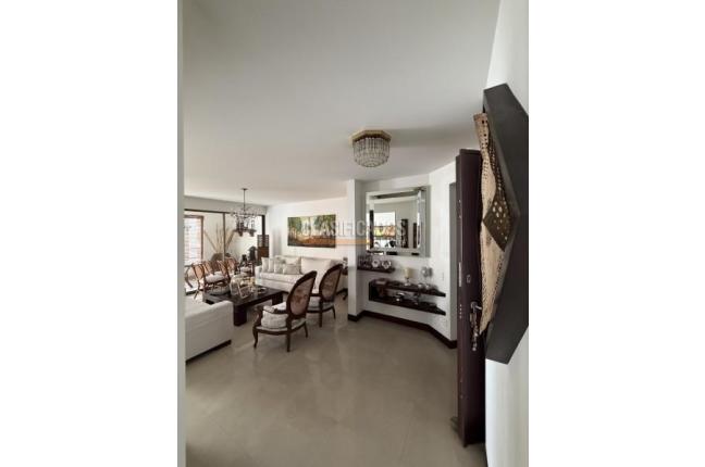 Apartamentos, Venta, Aguacatal - $1.350.000.000
