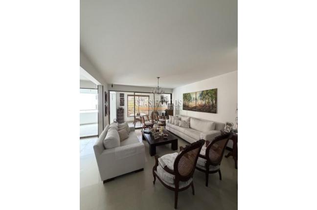 Apartamentos, Venta, Aguacatal - $1.350.000.000