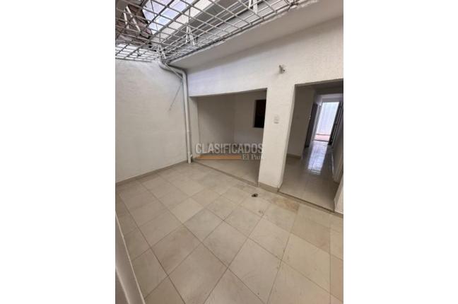 Casas, Alquiler, El Jardín - $1.500.000