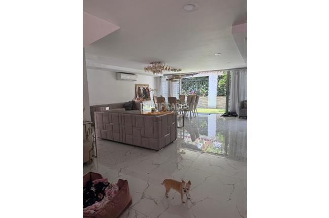 Casas, Venta, Ciudad Jardín - $930.000.000