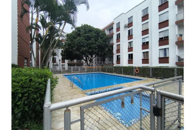 Apartamentos, Venta, El Refugio - $260.000.000