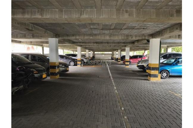 Apartamentos, Venta, El Refugio - $260.000.000