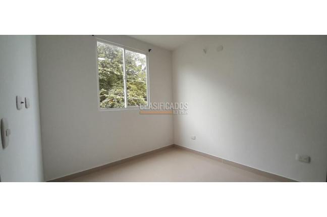 Apartamentos, Alquiler, Ciudad Pacifica - $1.200.000