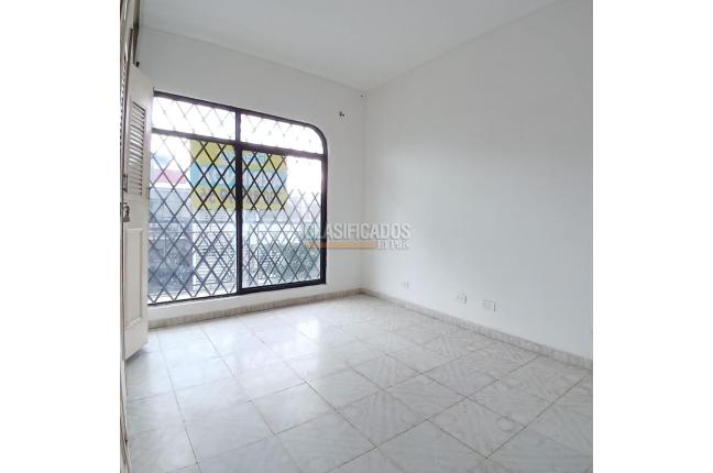 Casas, Alquiler, Mariano Ramos - $1.100.000