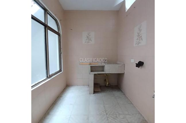 Casas, Alquiler, Mariano Ramos - $1.100.000