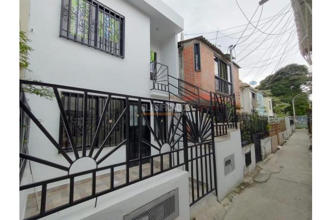 Casas, Alquiler, Floralia - $880.000