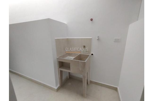 Casas, Alquiler, Floralia - $880.000