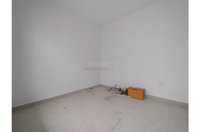 Casas, Alquiler, Floralia - $880.000