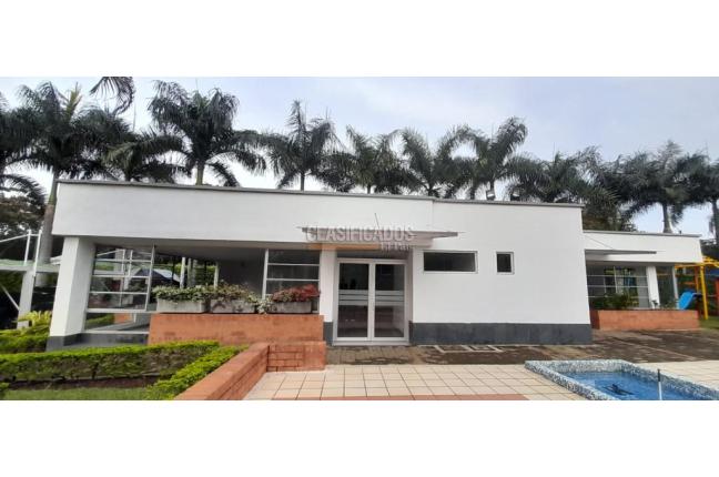 Apartamentos, Alquiler, Ciudad Jardín - $5.700.000