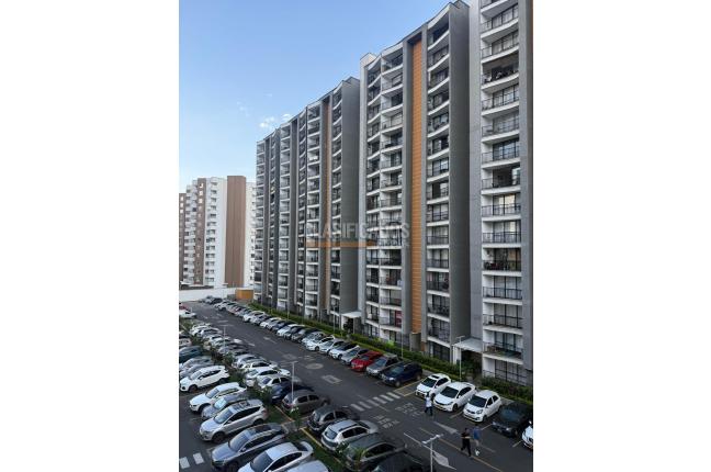 Apartaestudios, Alquiler en Menga