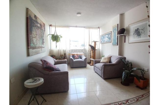 Apartamentos, Venta, Miraflores - $210.000.000