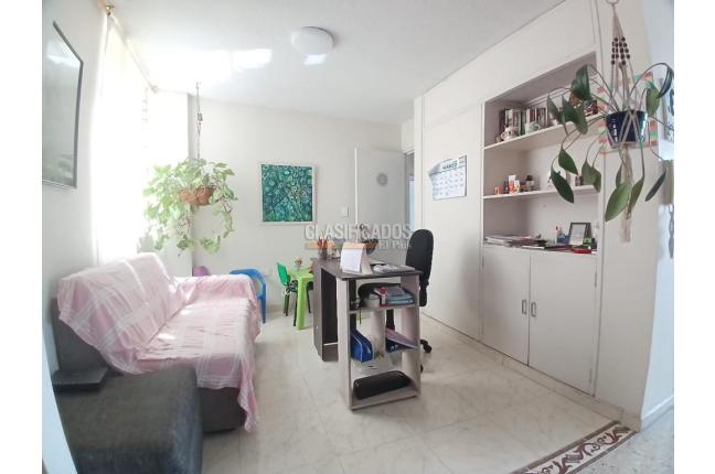 Apartamentos, Venta, Miraflores - $210.000.000