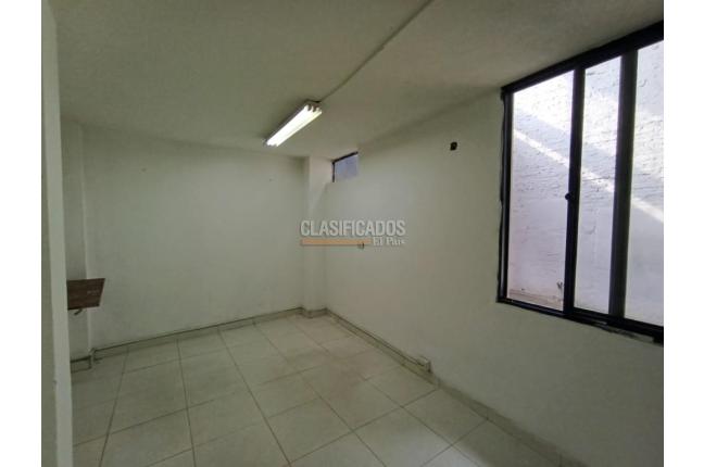 Locales y Bodegas, Alquiler, El Troncal - $5.500.000