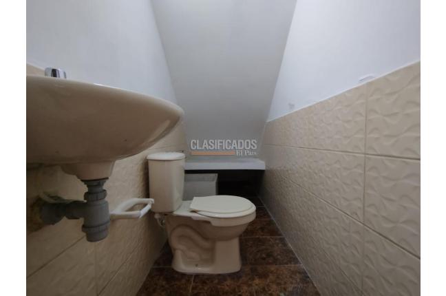 Locales y Bodegas, Alquiler, Miraflores - $2.300.000