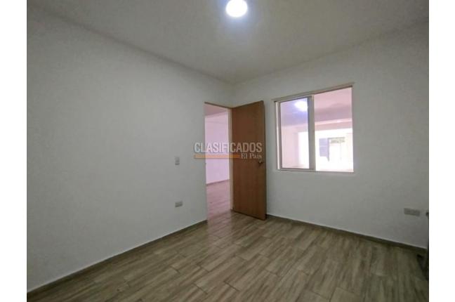 Locales y Bodegas, Alquiler, Miraflores - $2.300.000