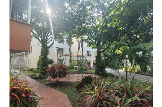 Apartamentos, Venta en El Limonar