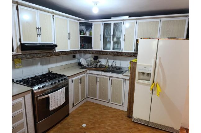 Casas, Venta, Vipasa - $830.000.000