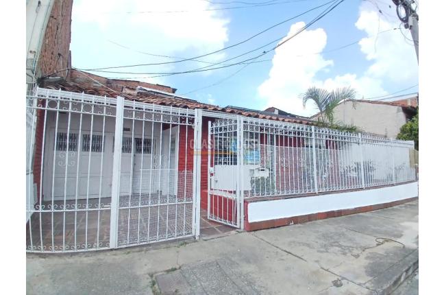 Casas, Alquiler, La Campiña - $3.500.000