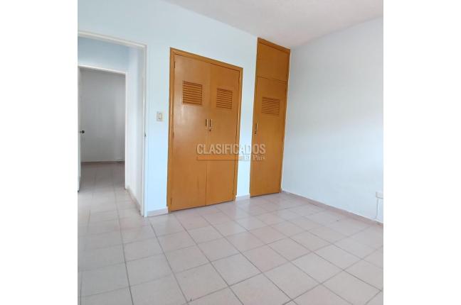 Casas, Alquiler, La Campiña - $3.500.000