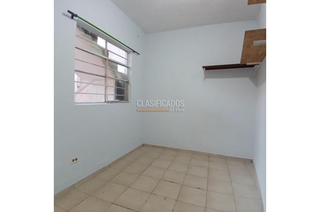 Casas, Alquiler, La Campiña - $3.500.000