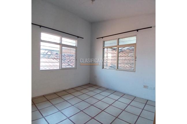 Casas, Alquiler, La Campiña - $3.500.000