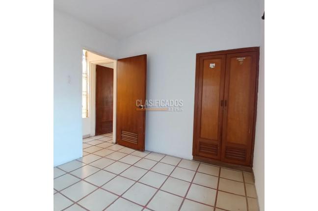 Casas, Alquiler, La Campiña - $3.500.000