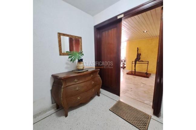 Apartamentos, Venta en Santa Mónica Residencial
