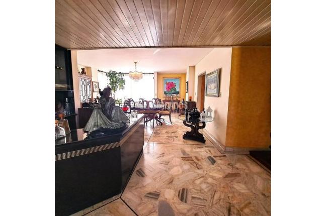 Apartamentos, Venta en Santa Mónica Residencial