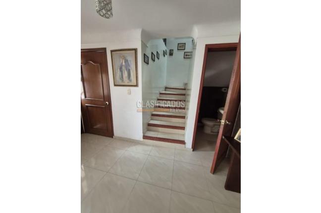 Casas, Venta, Guadalupe - $600.000.000