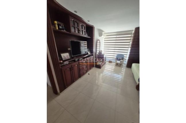 Casas, Venta, Guadalupe - $600.000.000