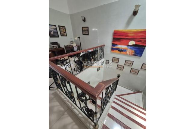 Casas, Venta, Guadalupe - $600.000.000