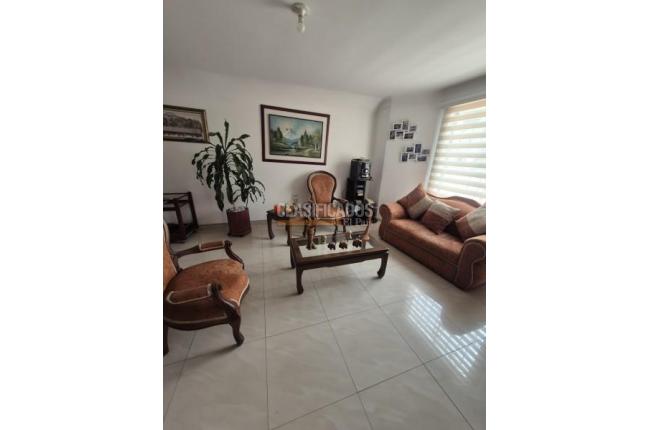 Casas, Venta, Guadalupe - $600.000.000