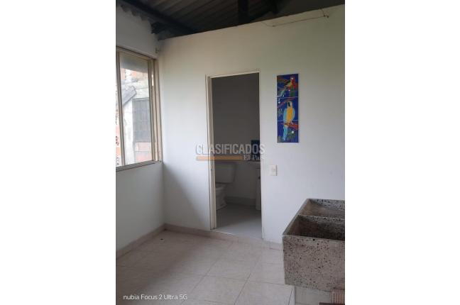 Casas, Alquiler en Terrón Colorado